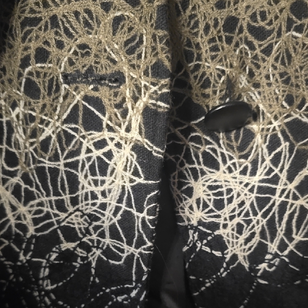 EUC Multiples Petite Large Blazer - Picture 10 of 11